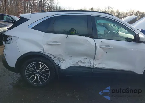 2021 Ford Escape Sel Plug-In Hybrid z USA, uszkodzony, nr VIN 1FMCU0KZ1MUA67505